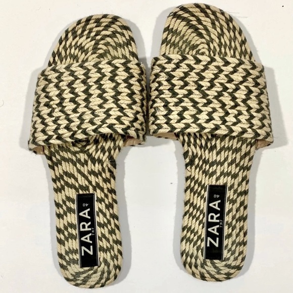 🚫SOLD🚫 - Picture 2 of 4